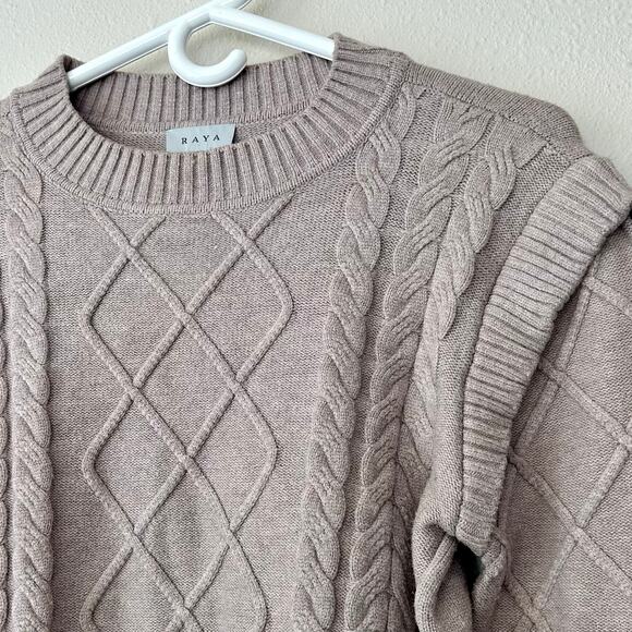 Raya cable chunky knit neutral sweater with ruffles sleeve detail stretch S - Picture 6 of 13